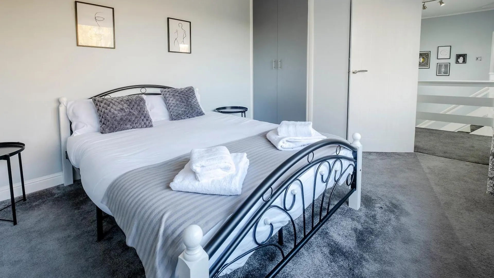 Stanwell Moor Haven At Heathrow Villa Holiday home