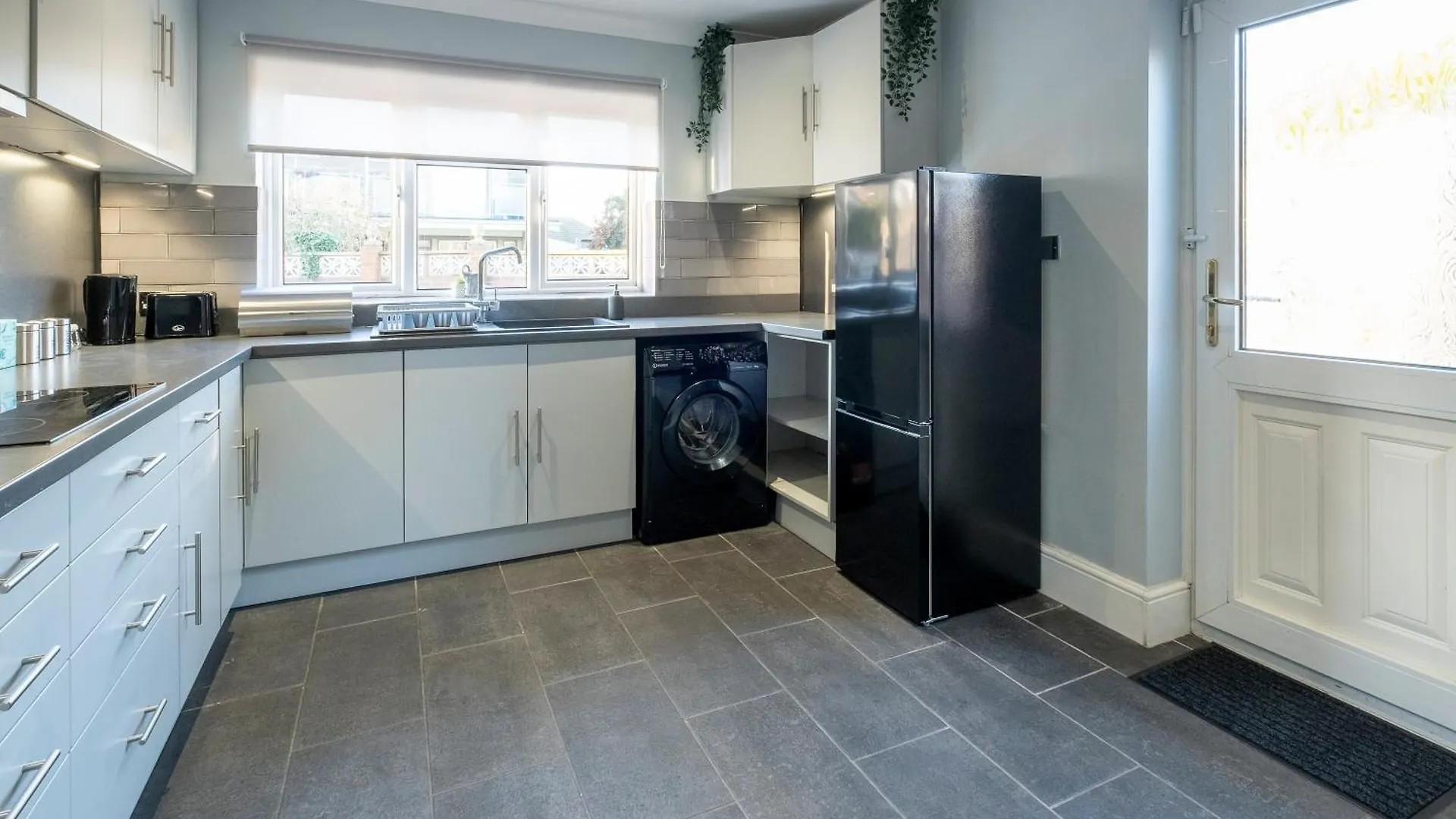 Holiday home Stanwell Moor Haven At Heathrow Villa